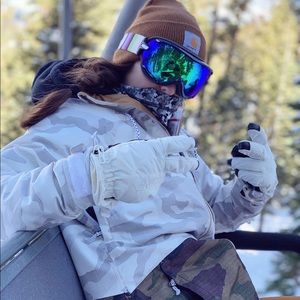 Meet your Posher, Summer